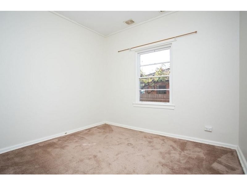 22 McIntyre Street, Narrabundah ACT 2604