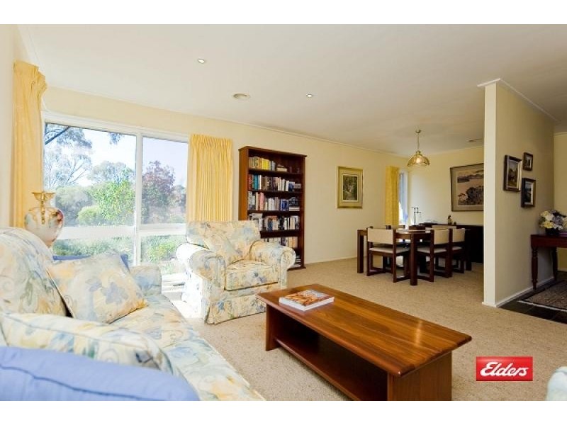 14 Abernethy Street, Weetangera ACT 2614