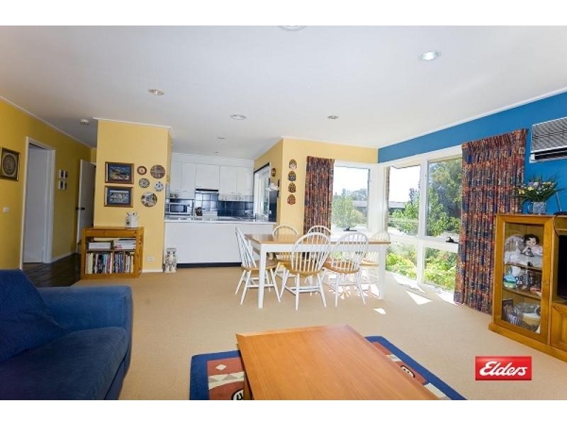 14 Abernethy Street, Weetangera ACT 2614