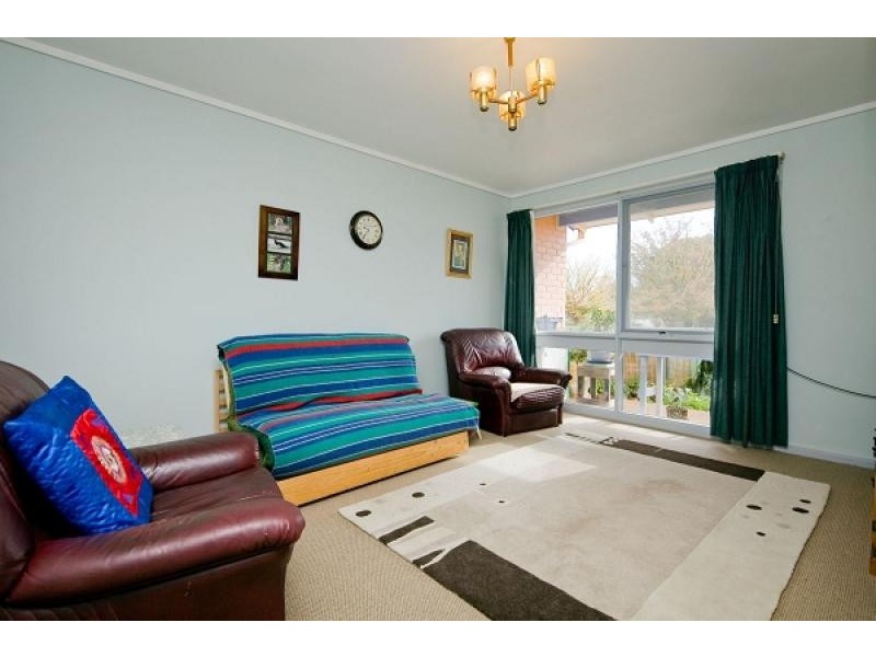 28 Chambers Street, Latham ACT 2615