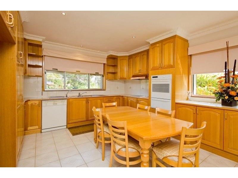 76 Shumack Street, Weetangera ACT 2614