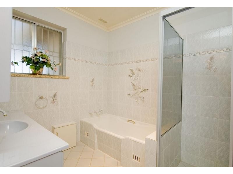 76 Shumack Street, Weetangera ACT 2614