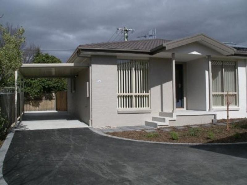 24 A Herron Crescent, Latham ACT 2615