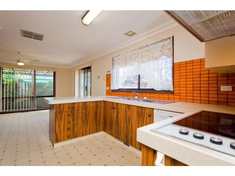 34 Clarey Crescent, Spence ACT 2615