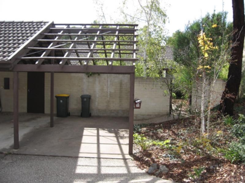 96 Bourne Street, Cook ACT 2614