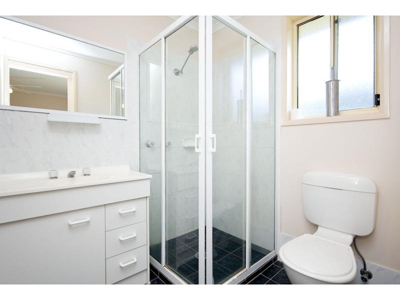 14 Dacomb Court, Dunlop ACT 2615