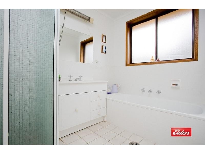 9 Wardill Close, Holt ACT 2615