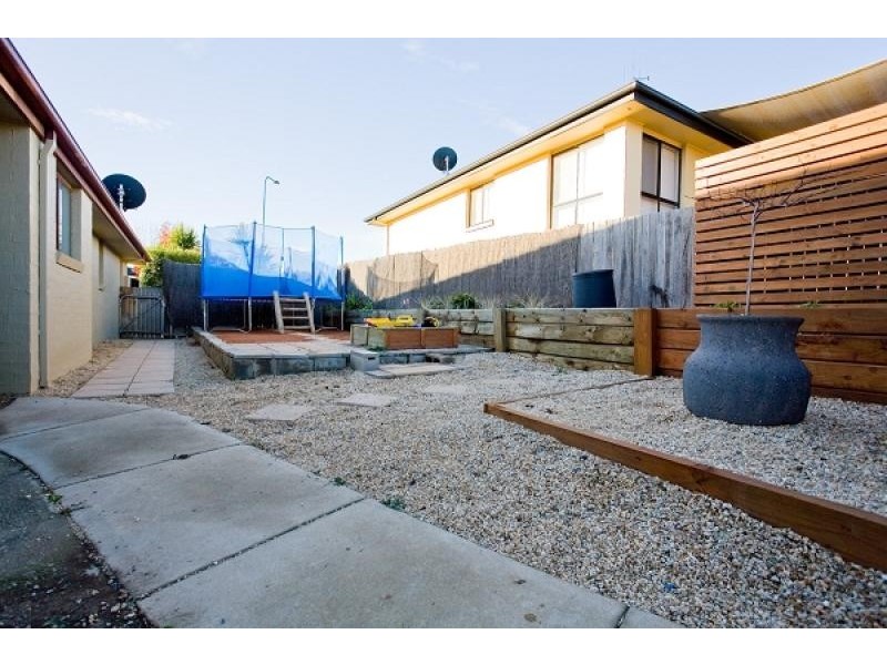 80 Hugh McKay Crescent, Dunlop ACT 2615