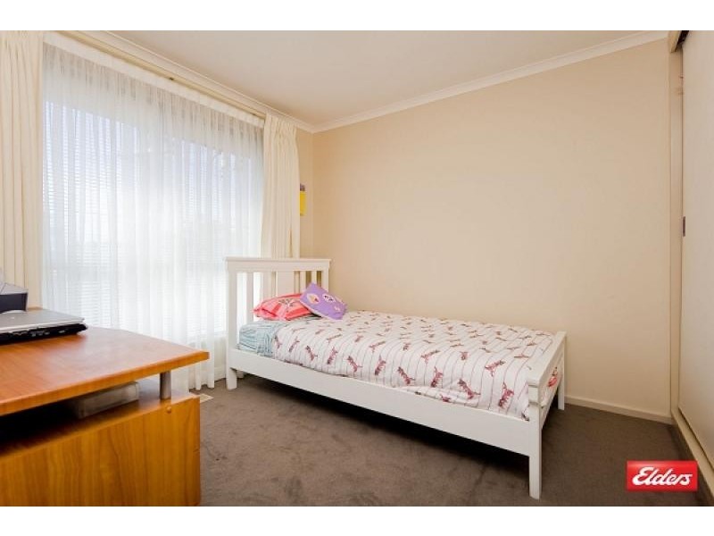 18 Meagher Place, Evatt ACT 2617