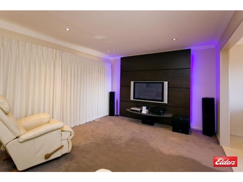 18 Meagher Place, Evatt ACT 2617