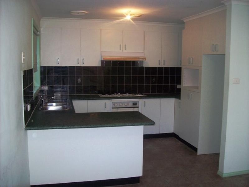 11 Yarrawonga Street, Ngunnawal ACT 2913