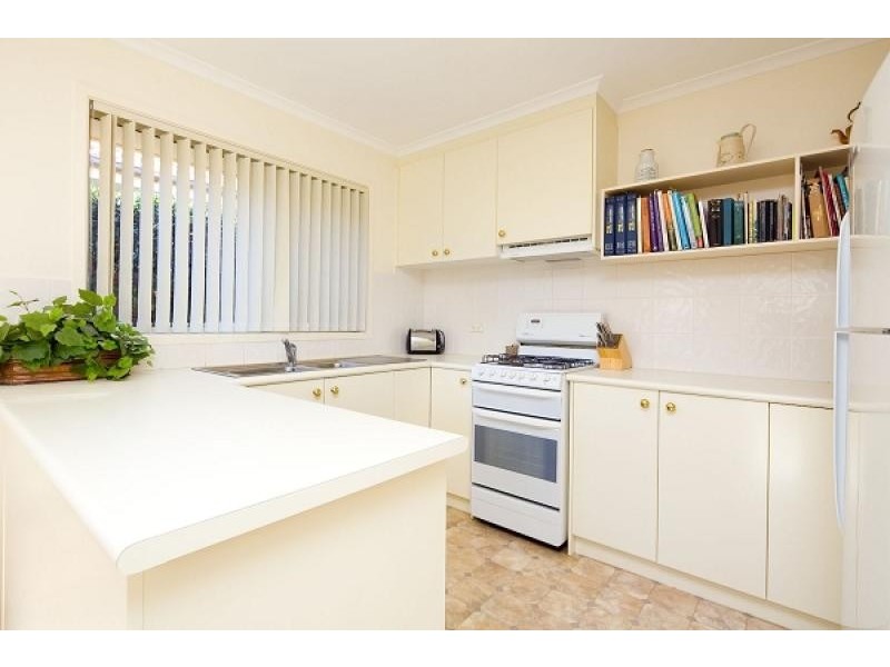 8 Carnall Close, Holt ACT 2615