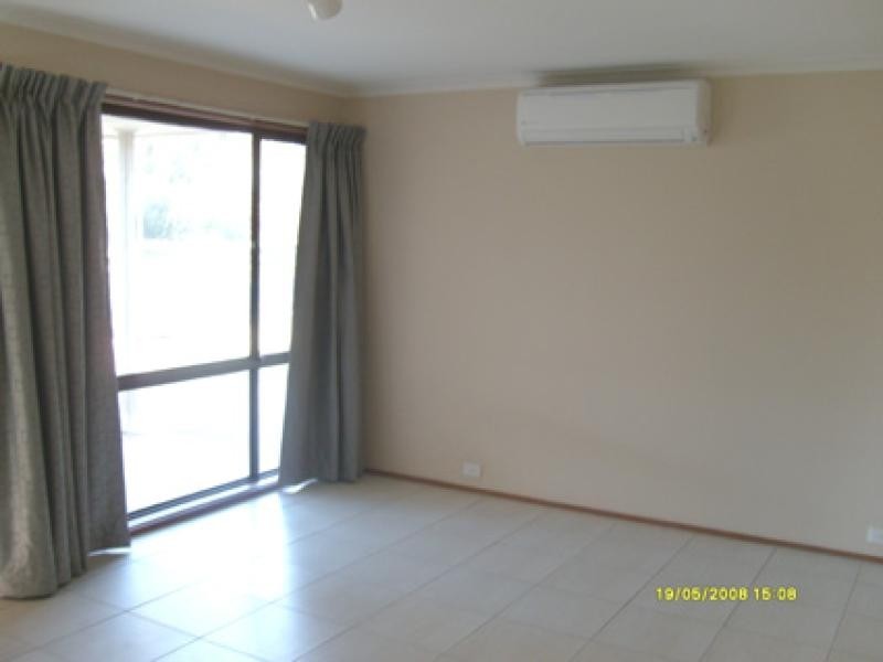 20 Tattersall Crescent, Florey ACT 2615