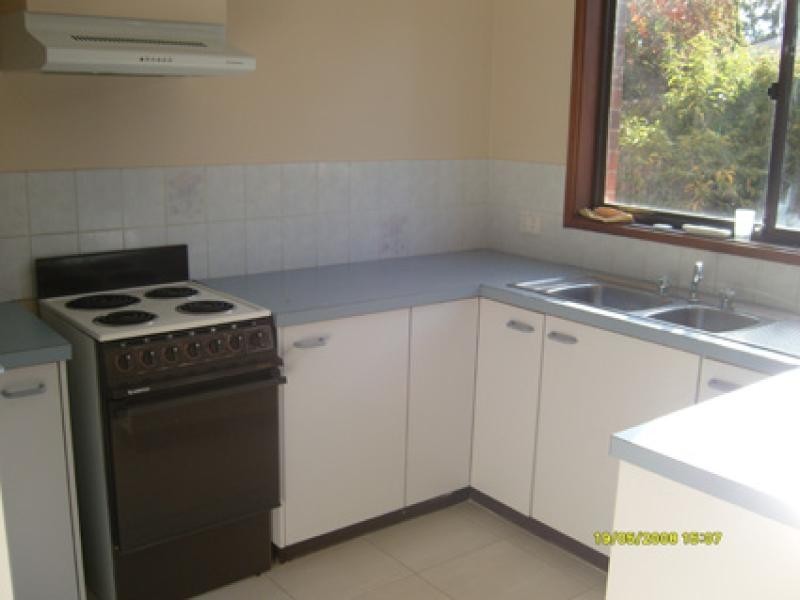 20 Tattersall Crescent, Florey ACT 2615