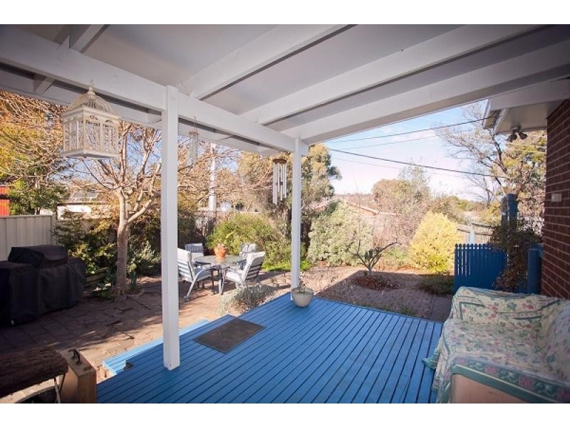 6 Vela Place, Giralang ACT 2617