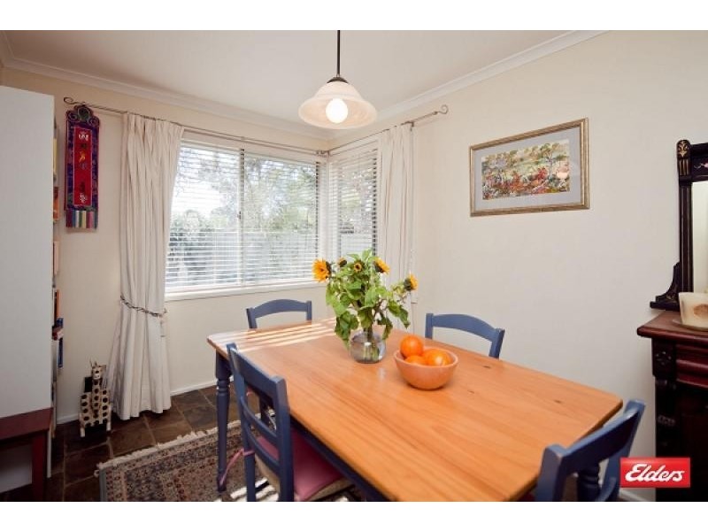 6 Vela Place, Giralang ACT 2617