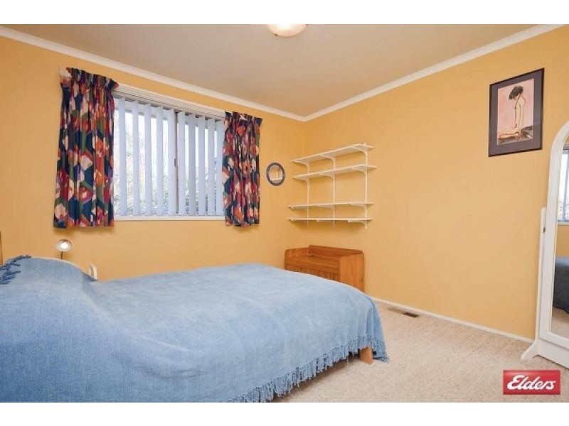 6 Vela Place, Giralang ACT 2617