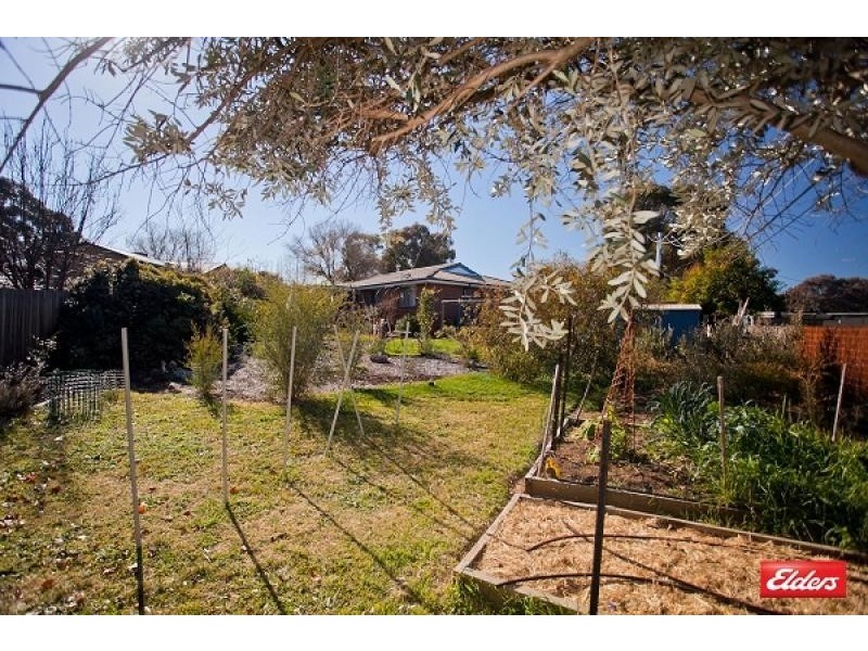 6 Vela Place, Giralang ACT 2617