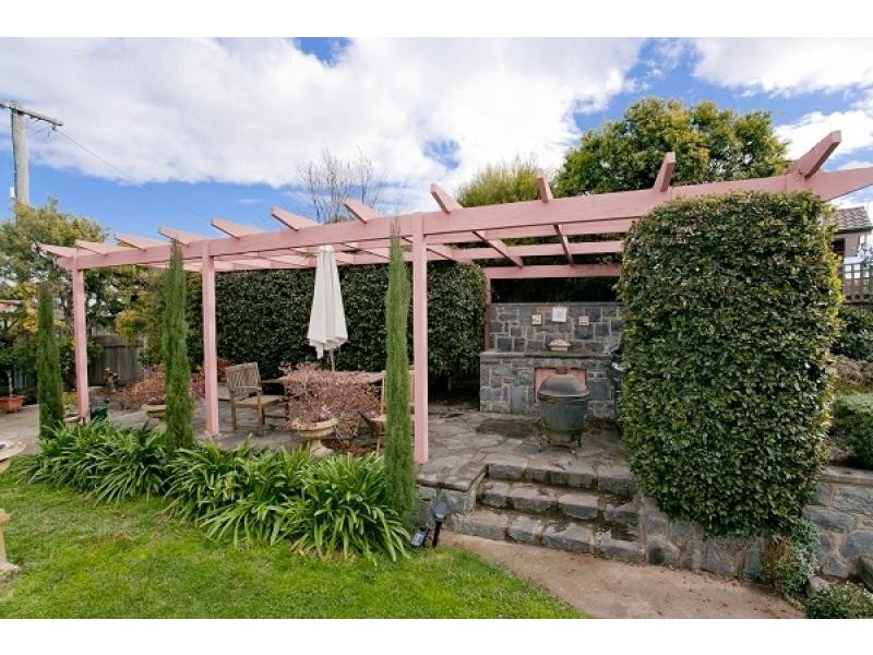 11 Minchin Place, Gowrie ACT 2904