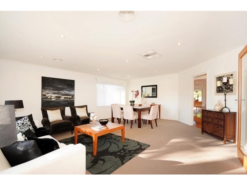 20 Kinleyside Crescent, Weetangera ACT 2614