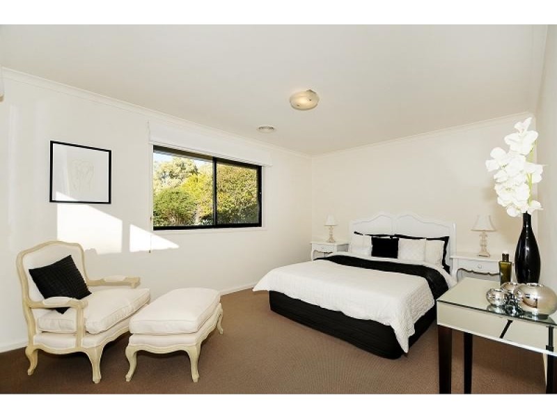 20 Kinleyside Crescent, Weetangera ACT 2614