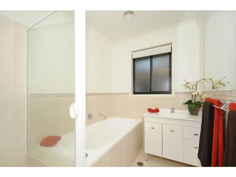 20 Kinleyside Crescent, Weetangera ACT 2614