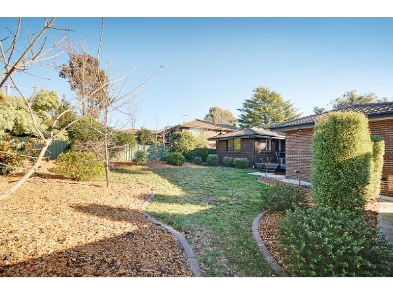 20 Kinleyside Crescent, Weetangera ACT 2614