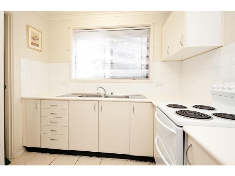 16 Dexter Street, Cook ACT 2614