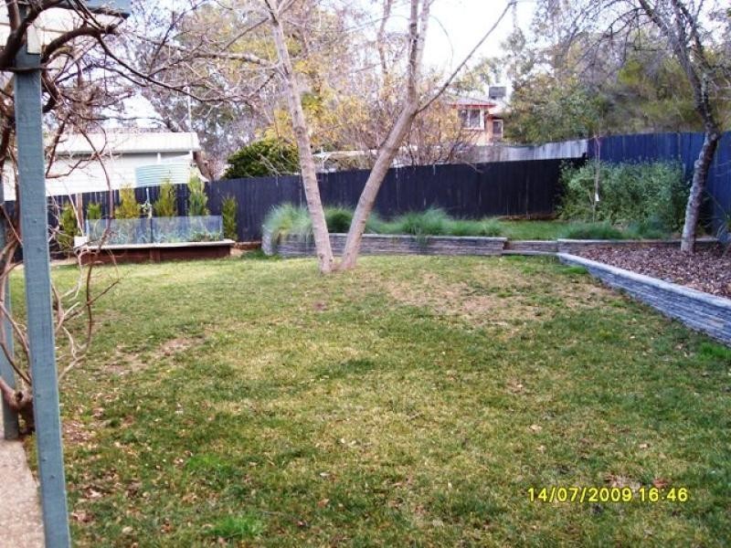 1 Flower Place, Melba ACT 2615