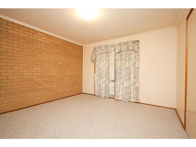 10 Fred Johns Crescent, Mckellar ACT 2617