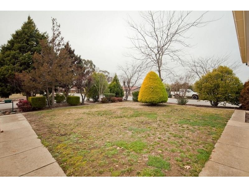 10 Fred Johns Crescent, Mckellar ACT 2617