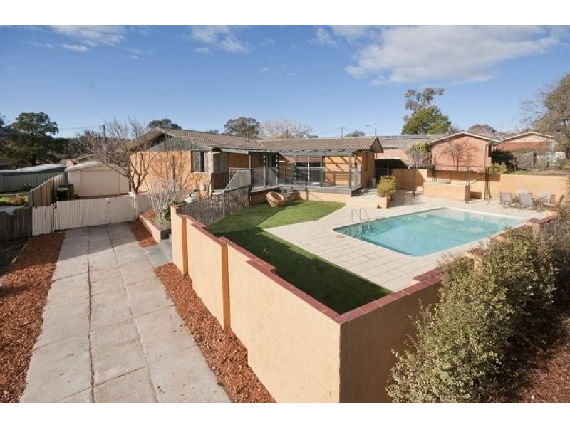 12 Adinda Street, Waramanga ACT 2611