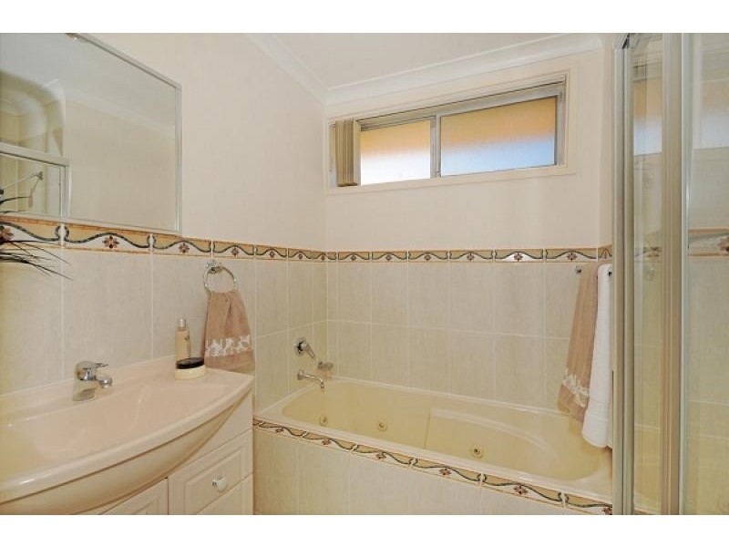 12 Adinda Street, Waramanga ACT 2611