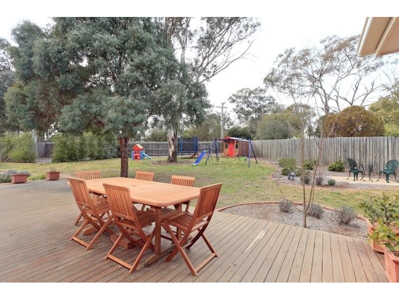 13 Mathieson Crescent, Weetangera ACT 2614