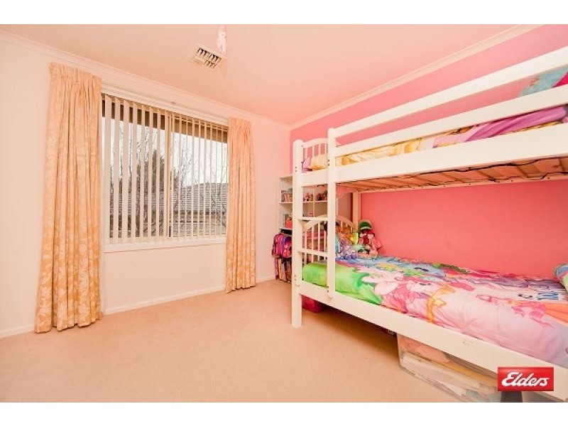 13 Mathieson Crescent, Weetangera ACT 2614