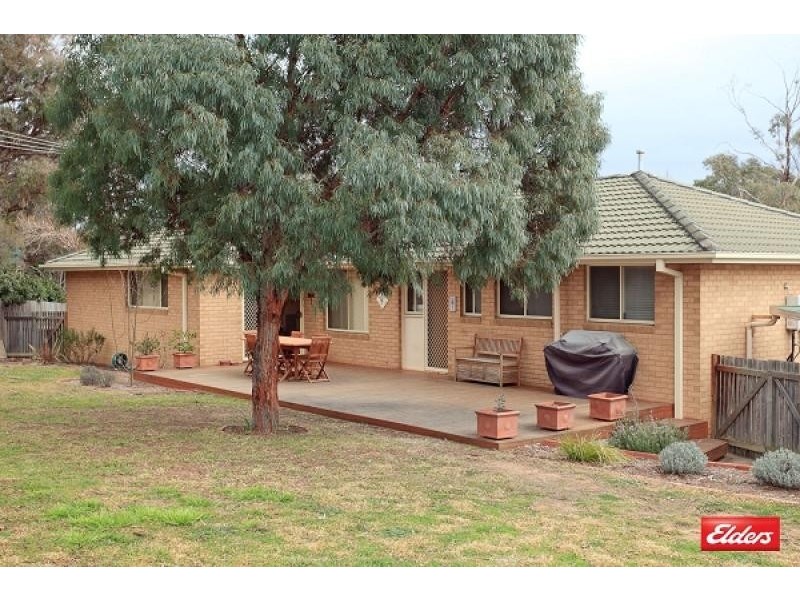 13 Mathieson Crescent, Weetangera ACT 2614