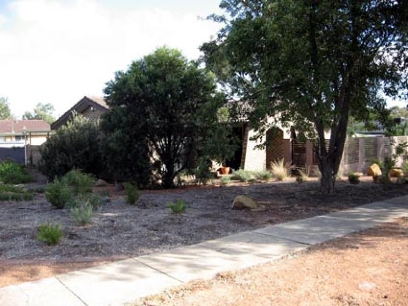 4 Canopus Crescent, Giralang ACT 2617