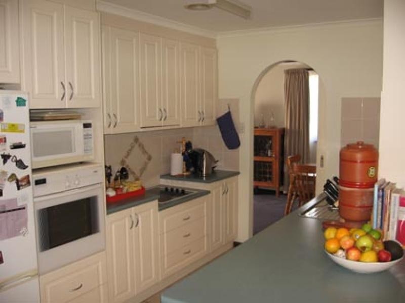 4 Canopus Crescent, Giralang ACT 2617
