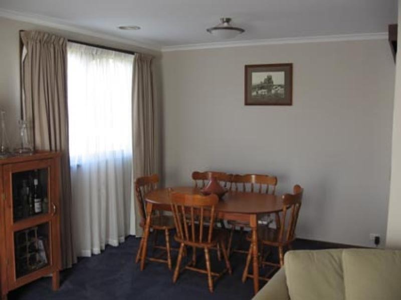 4 Canopus Crescent, Giralang ACT 2617