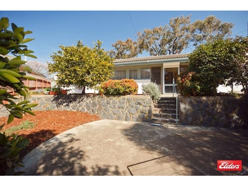 10 Little Place, Scullin ACT 2614