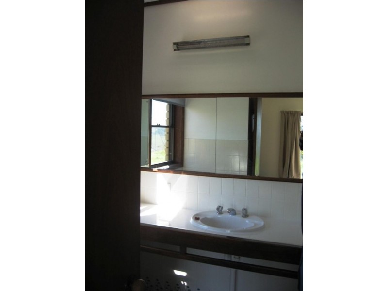 214 Kaveneys Road, Hall ACT 2618