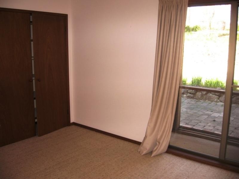 214 Kaveneys Road, Hall ACT 2618