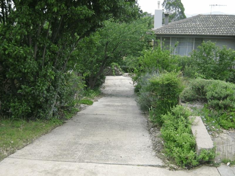 16 Sabine Close, Garran ACT 2605