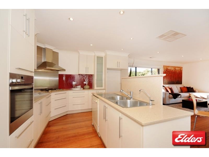 20 Kinleyside Crescent, Weetangera ACT 2614