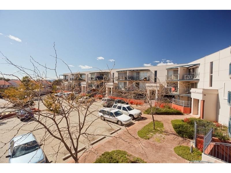 40/2 Ranken Place, Belconnen ACT 2617
