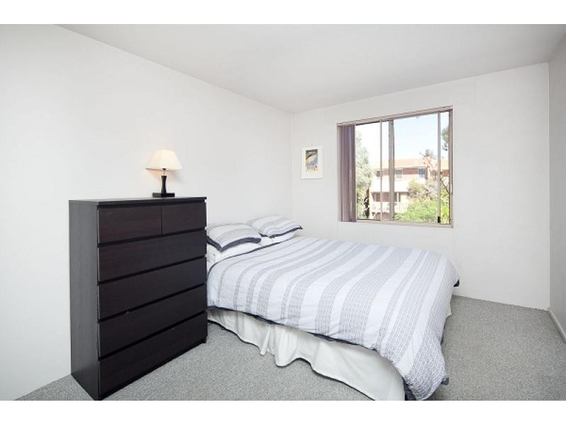 40/2 Ranken Place, Belconnen ACT 2617