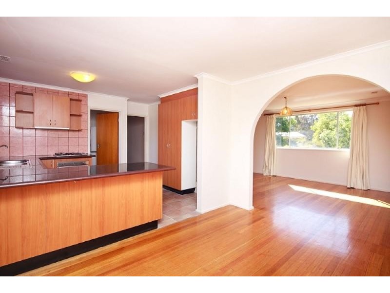 100 Macrossan Crescent, Latham ACT 2615