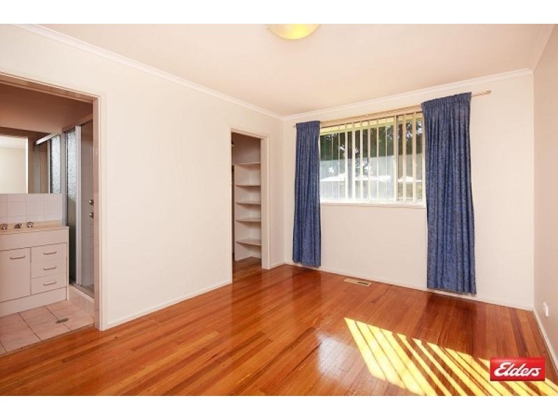 100 Macrossan Crescent, Latham ACT 2615