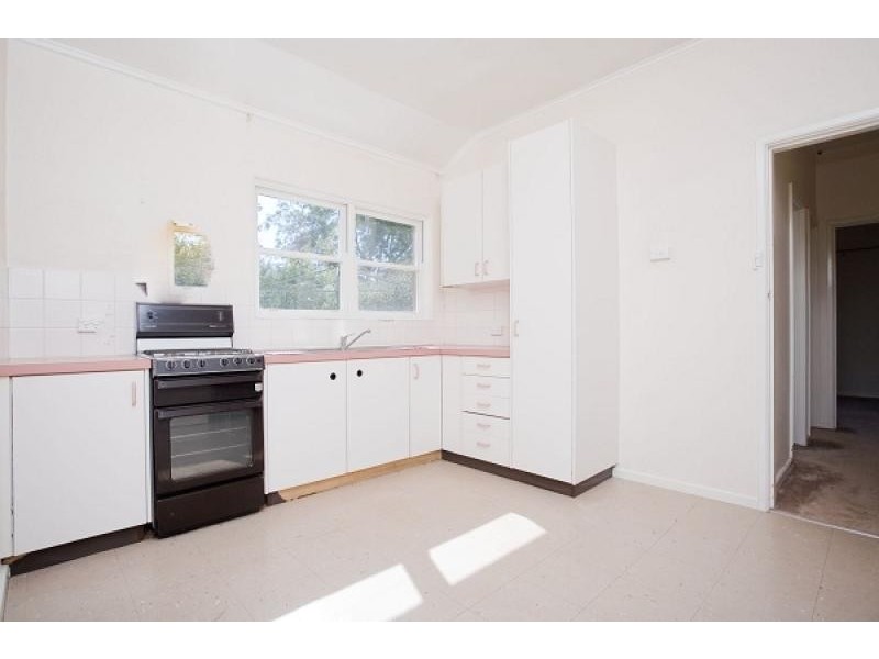 22 McIntyre Street, Narrabundah ACT 2604