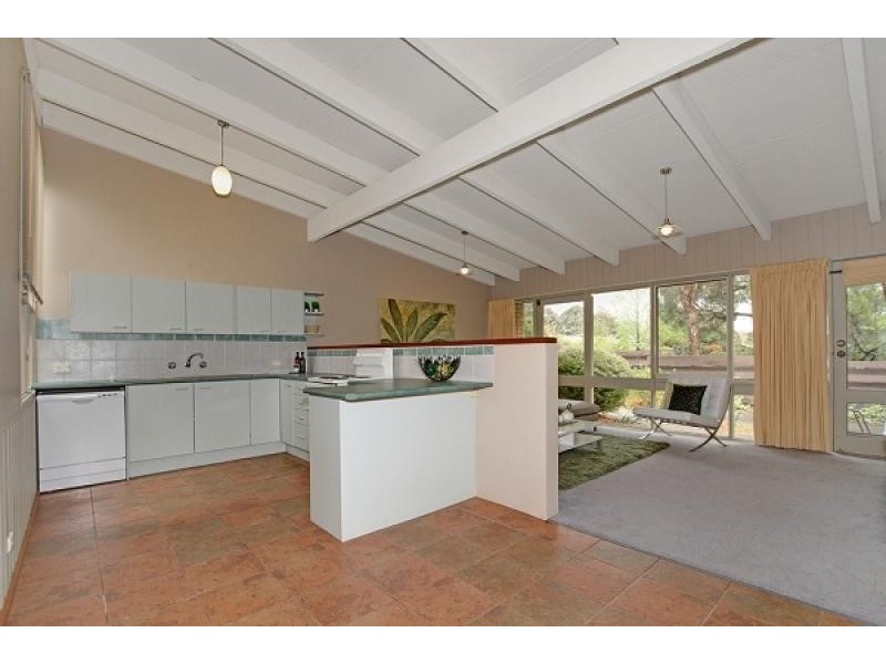 40 Gillespie Street, Weetangera ACT 2614